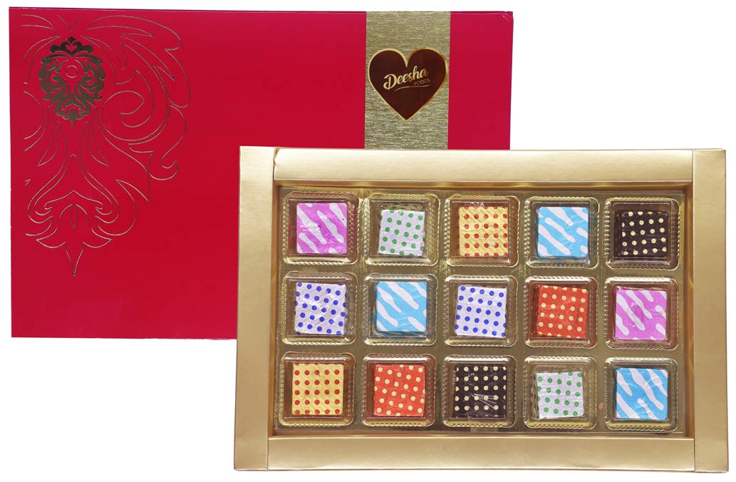Deesha Foods Strawberry Chocolates Gift Pack