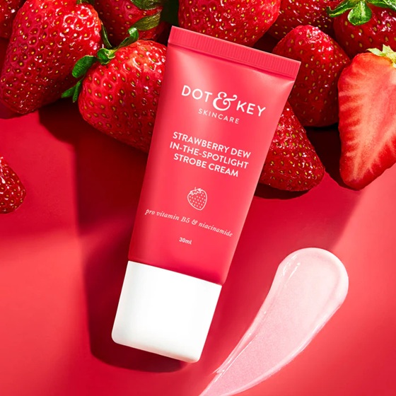 Dot & Key Strawberry Dew In-The-Spotlight Strobe Cream