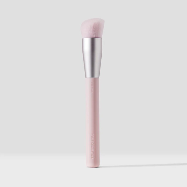 Kylie Foundation Brush