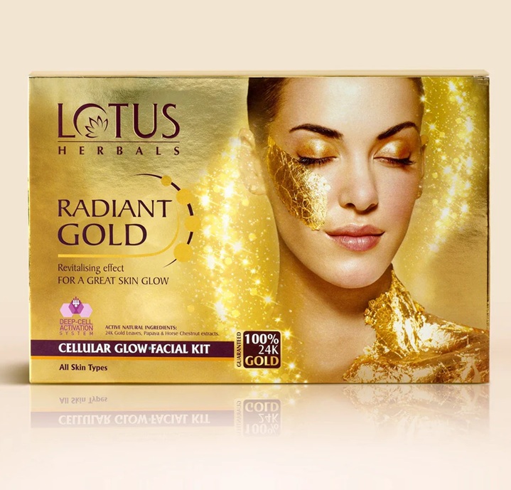 Lotus Herbals Radiant Gold Cellular Glow Facial Kit