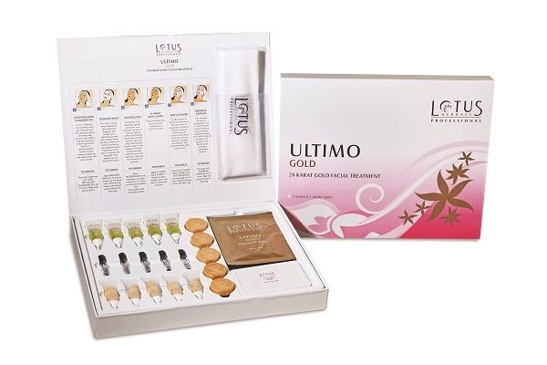 Lotus Herbals Ultimo Gold 24 Carat Gold Facial Treatment