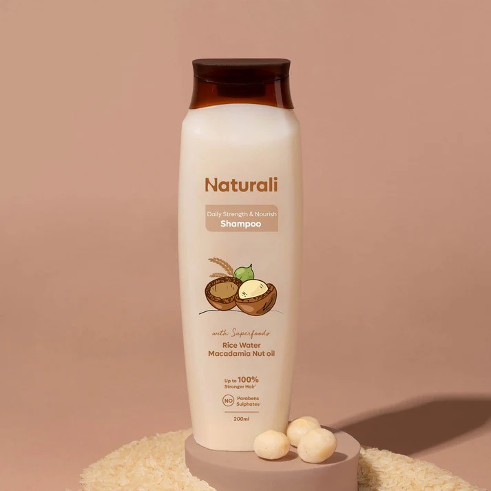 Naturali Daily Strength & Nourish Shampoo